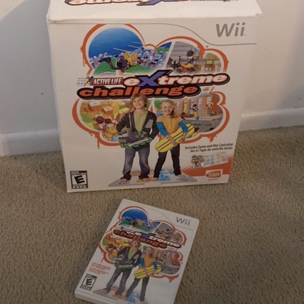 Nintendo Active Life Extreme Challenge - White and Orange